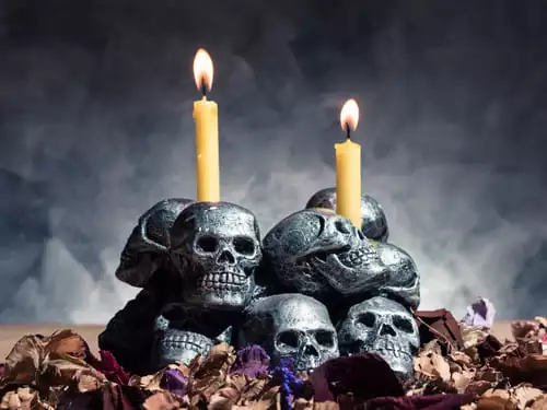 Tradição das Sombras - Templo de Quimbanda Palo Mayombe e Magia Negra Tradição das Sombras - Templo de Quimbanda Palo Mayombe e Magia Negra